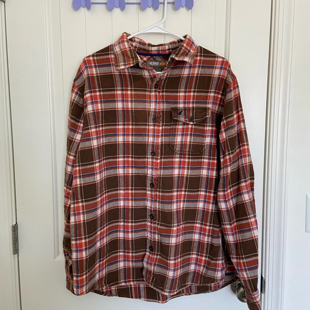 EUC | Urban Pipeline men’s plaid heavy‎ flannel — large